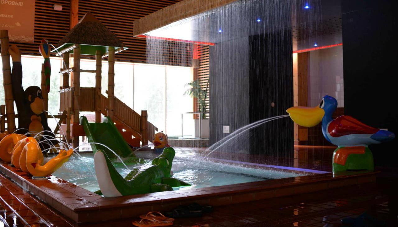 Meresuu Spa & Hotel 나르바죠수 외부 사진