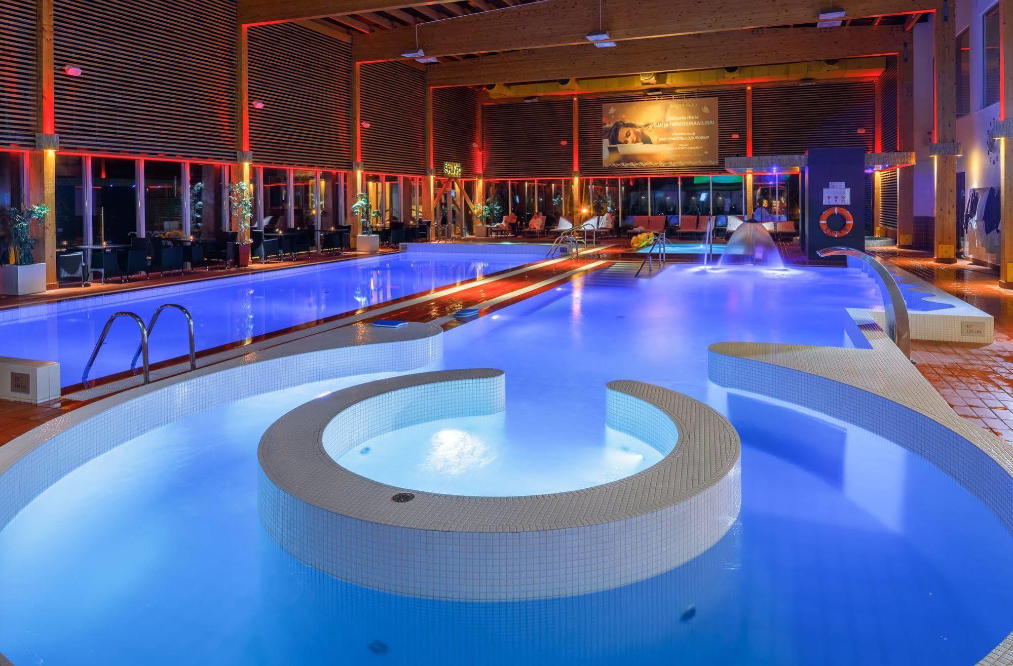 Meresuu Spa & Hotel 나르바죠수 외부 사진